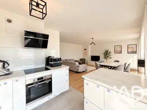 Apartment in Viry-Châtillon (91170)