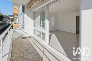 Apartment in Nantes (44300)