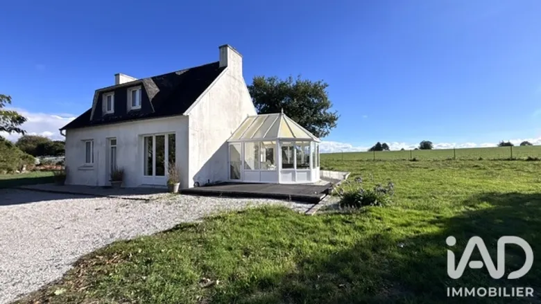 Maison 5 pièces 84 m² · à Collorec · 84,1 m² · 100 000 €