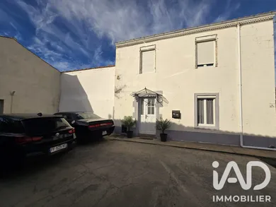 Maison à Saint-Xandre (17138)
