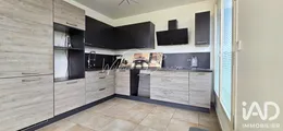 Apartment in Nanterre (92000)