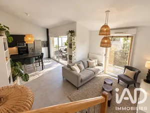 Duplex à Toulon (83100)
