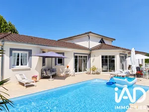 Architectural house in La Fouillouse (42480)