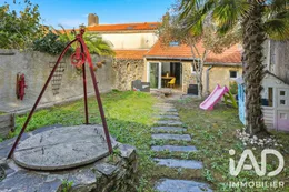 Townhouse in La Montagne (44620)