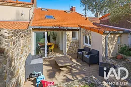 Townhouse in La Montagne (44620)