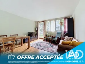 Apartment in Antony (92160)