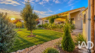 House in Saint-Saturnin-lès-Apt (84490)