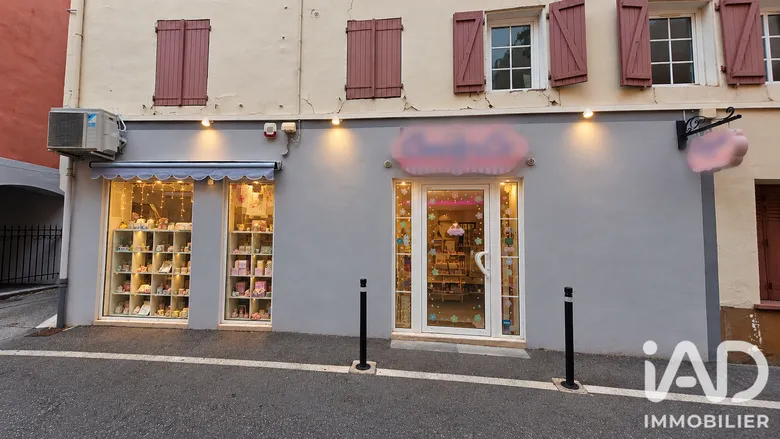 Local commercial 48 m² · à Albertville · 47,5 m² · 140 000 €