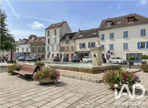 Maison de ville à Villeneuve-le-Roi (94290)