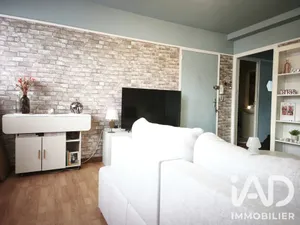 Apartment in Aurillac (15000)