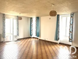 Village house in Saint-André-et-Appelles (33220)