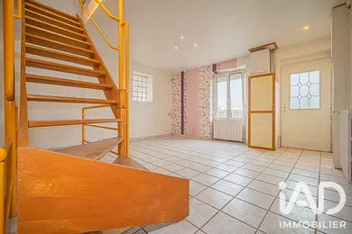 Maison à Belleville-sur-Meuse (55430)