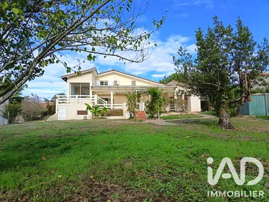 House in Artigues-près-Bordeaux (33370)