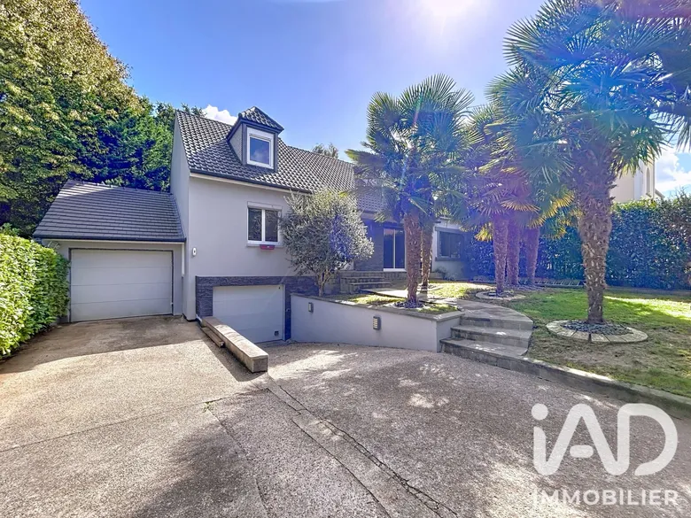Maison 7 pièces 192 m² · à Claye-Souilly · 192 m² · 575 000 €