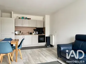Apartment in Chantilly (60500)