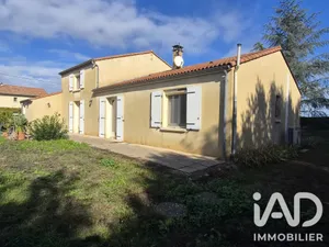 Maison à Séligné (79170)