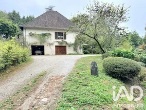 Maison de campagne à Saint-Léonard-de-Noblat (87400)
