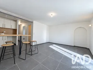 Apartment in Villecresnes (94440)