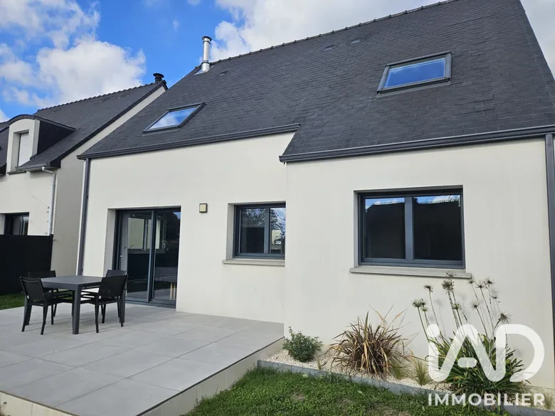 Maison 5 pièces 101 m² · à Domagné · 101 m² · 301 600 €