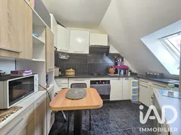 Apartment in Dammarie-lès-Lys (77190)