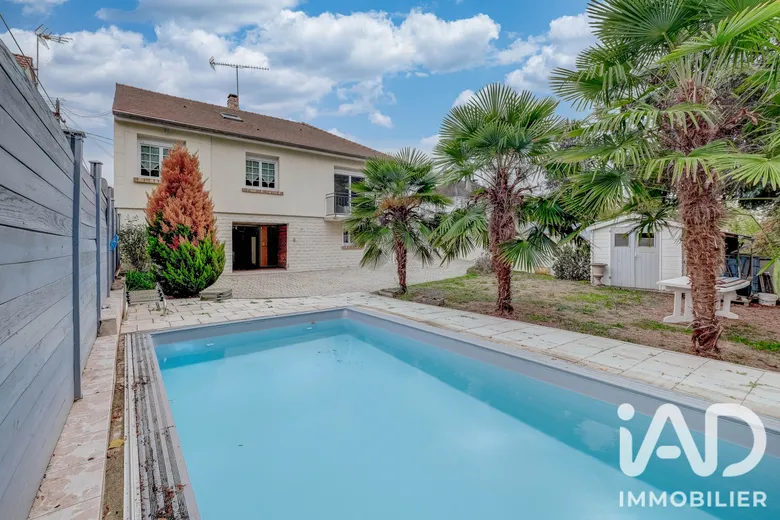 Maison 4 pièces 122 m² · à Trilport · 122 m² · 280 000 €