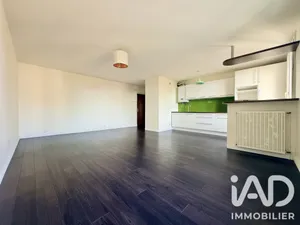 Apartment in Nantes (44300)