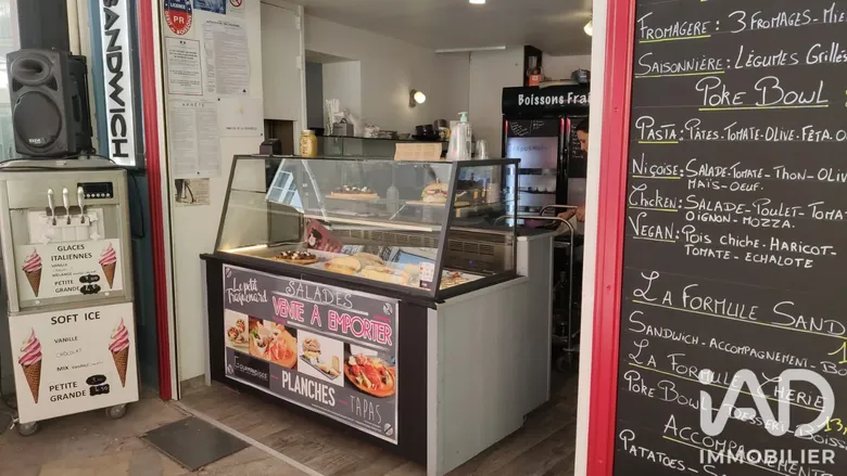 Local commercial 16 m² · à Orange · 16 m² · 61 600 €