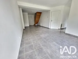House in Sarry (51520)