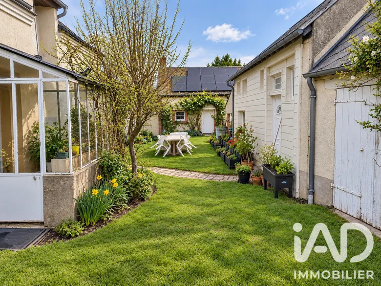 Maison 8 pièces 183 m² · à Saint-Denis-en-Val · 183 m² · 399 000 €