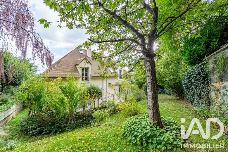 Maison 8 pièces 180 m² · à Palaiseau · 180 m² · 660 000 €