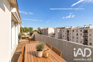 Apartment in Courbevoie (92400)