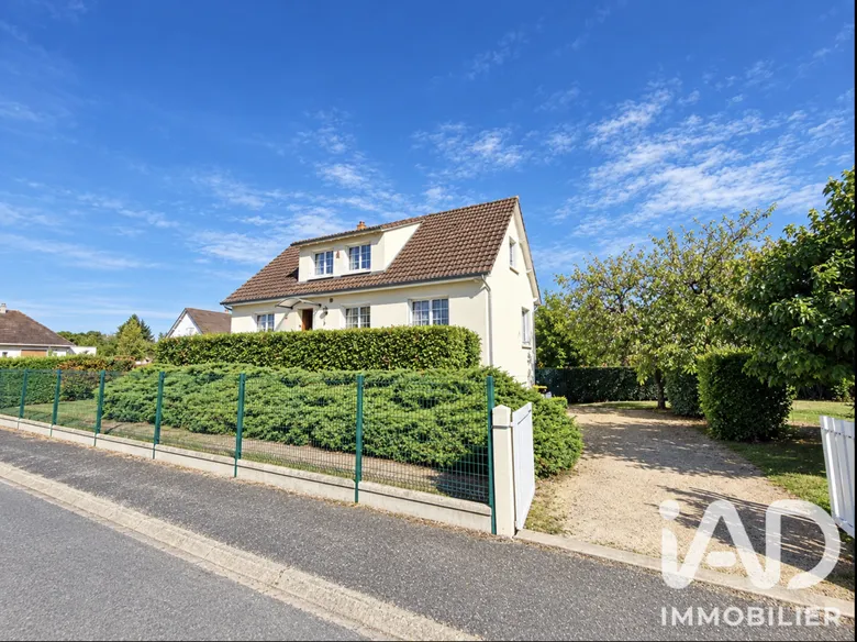 Maison 5 pièces 121 m² · à Ouzouer-sur-Loire · 121 m² · 158 500 €