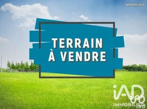 Terrain à Sainte-Suzanne (53270)