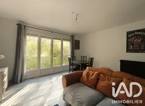 Apartment in Saint-Jacques-de-la-Lande (35136)