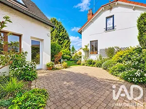 House in Mantes-la-Ville (78711)