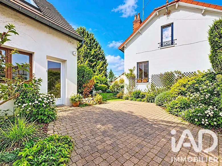 Maison 6 pièces 165 m² · à Mantes-la-Ville · 165 m² · 379 900 €