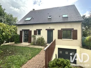 Maison traditionnelle à Vaires-sur-Marne (77360)