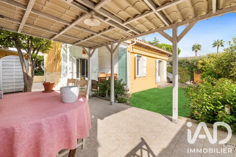 Maison 3 pièces 45 m² · à Mandelieu-la-Napoule · 44,8 m² · 410 000 €