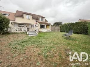 House in Saint-Mesmes (77410)