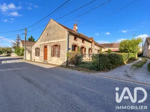 Maison de village à Villemer (77250)