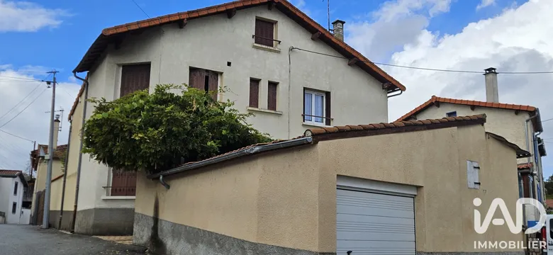 Maison 8 pièces 97 m² · à Joze · 97 m² · 145 000 €