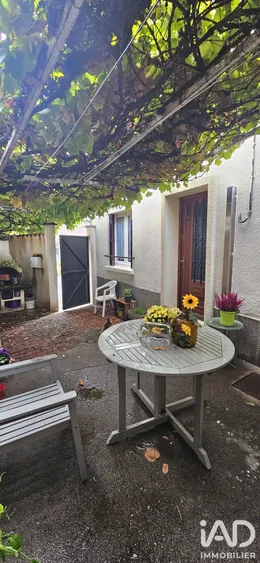 Maison de village à Joze (63350)
