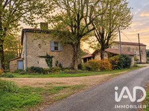 Maison traditionnelle à Saint-Antonin-Noble-Val (82140)