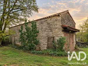 Maison traditionnelle à Saint-Antonin-Noble-Val (82140)