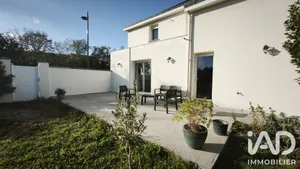 Maison de ville à Trélazé (49800)