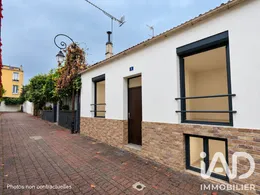 Townhouse in Les Lilas (93260)