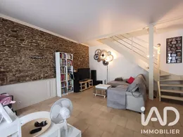 Maison de village à Saint-Martin-la-Plaine (42800)