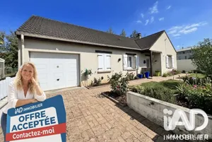 Traditional house in Sens (89100)