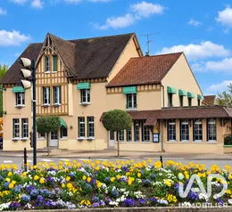 Boutique/Local commercial à Joigny (89300)