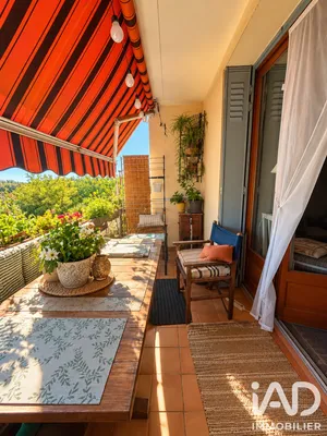 Appartement à Saint-Paul-Trois-Châteaux (26130)